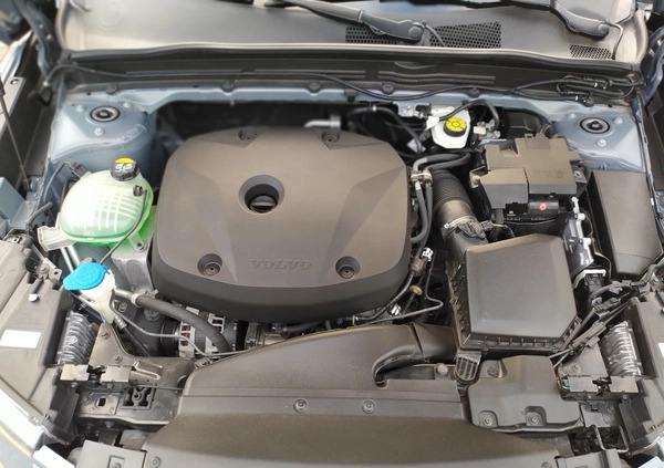 Volvo XC 40 cena 148500 przebieg: 35884, rok produkcji 2020 z Łódź małe 254